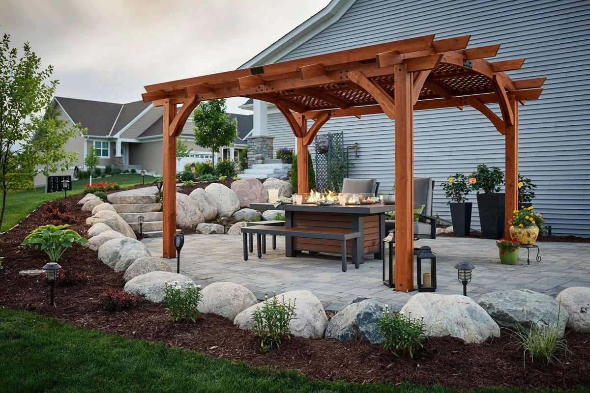 Paver patio with boulder plantings